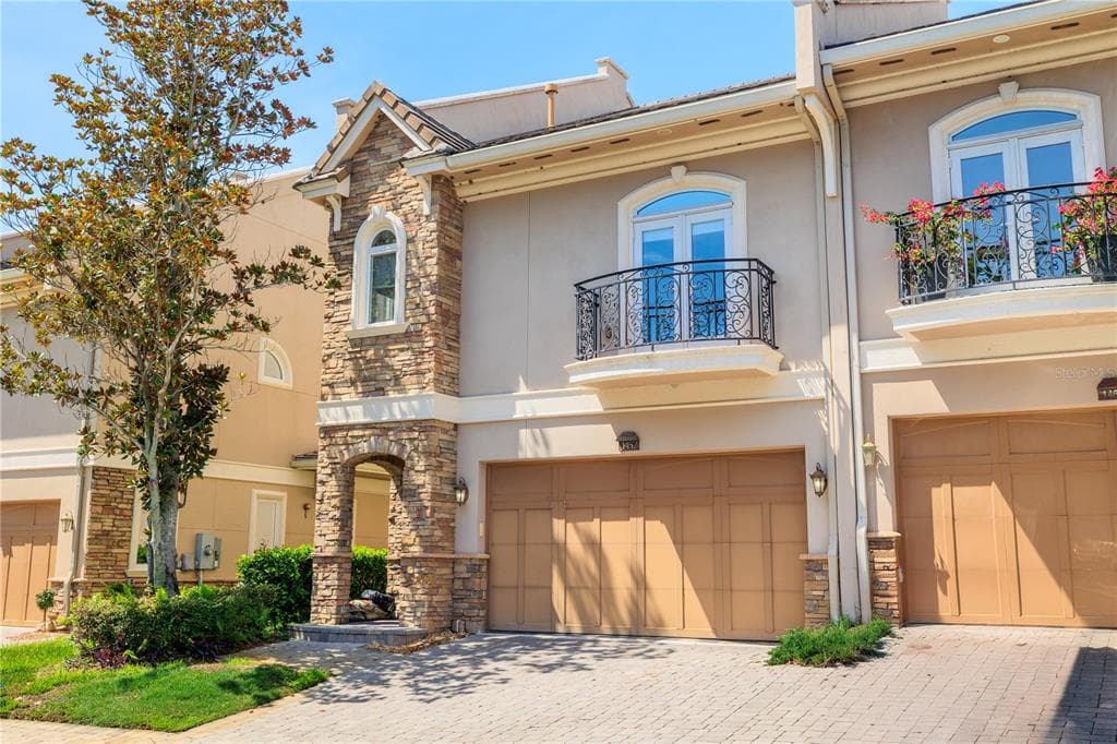 1457 HILLSIDE LANDING DRIVE TARPON SPRINGS, FL 34688