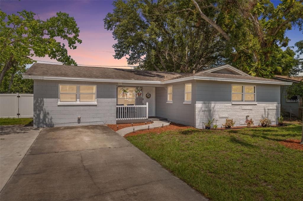 8897 54TH STREET N PINELLAS PARK, FL 33782