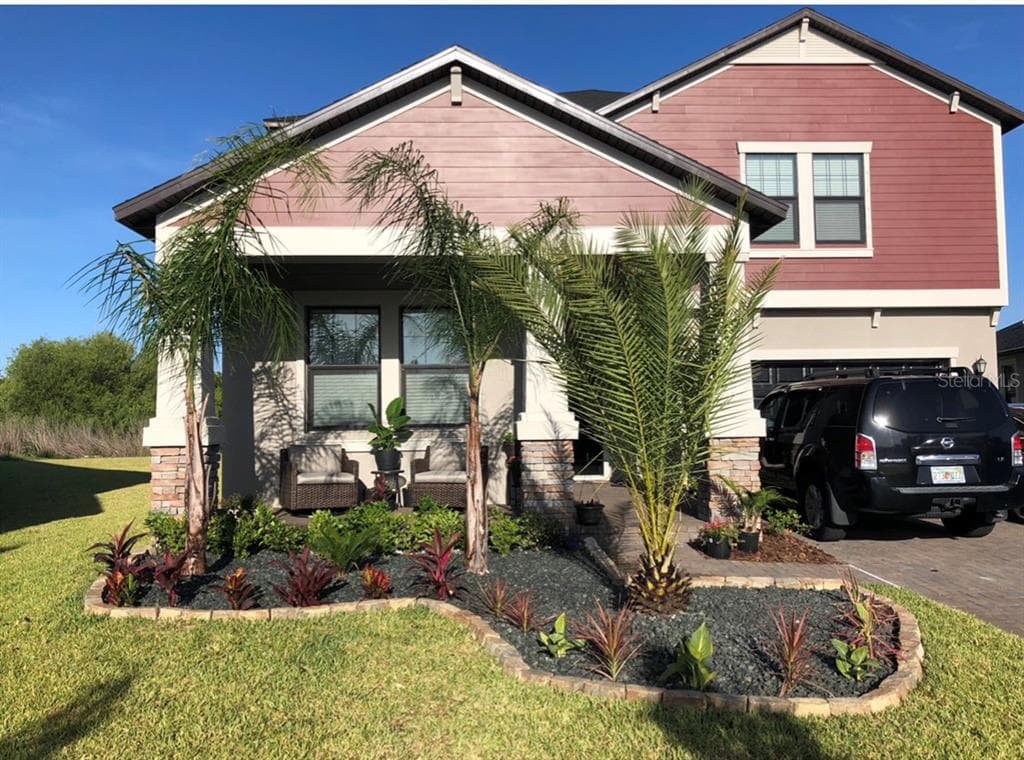 10002 VICTORY GALLOP LOOP RUSKIN, FL 33573