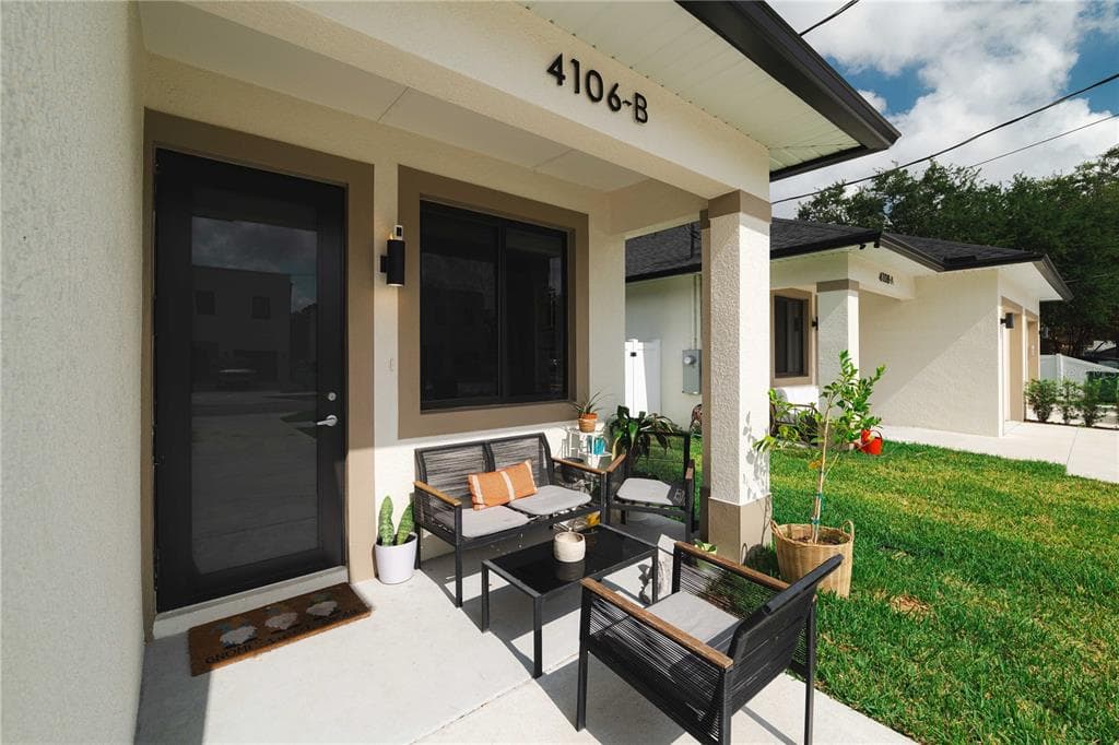4106 N THATCHER AVENUE UNIT B TAMPA, FL 33614