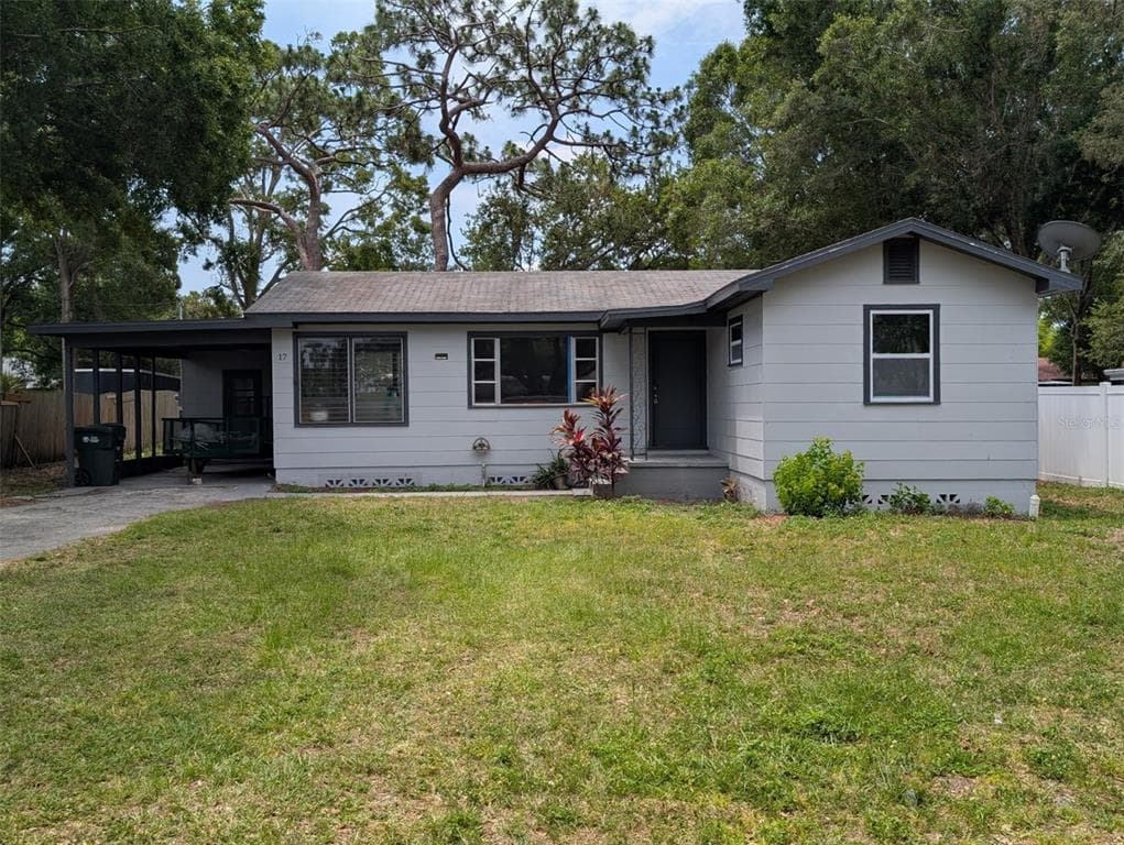 17 BELLE MEADE CIR LARGO, FL 33770