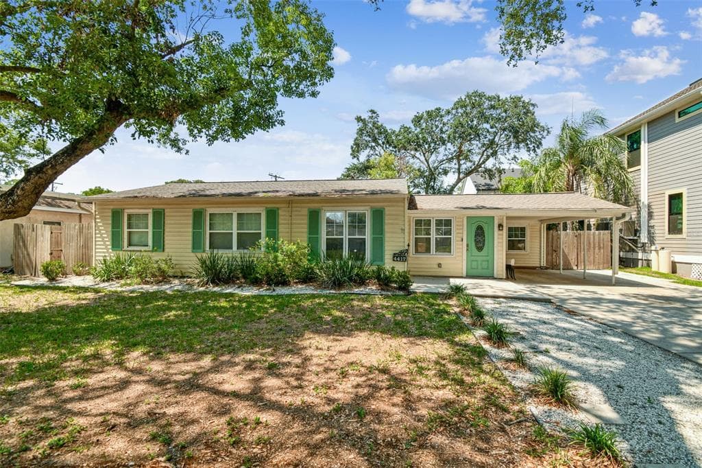 4417 W EL PRADO BOULEVARD TAMPA, FL 33629