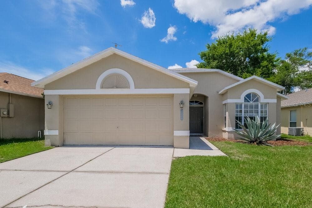 10821 NEW BRIGHTON COURT NEW PORT RICHEY, FL 34654