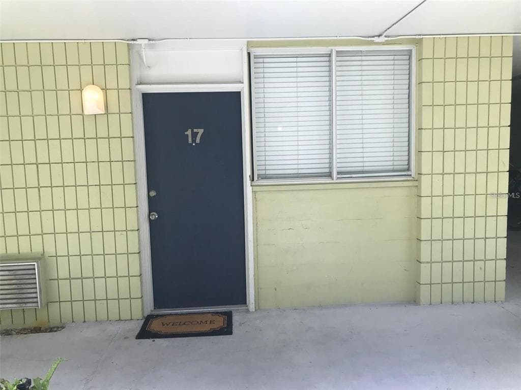 1301 S HOWARD AVENUE UNIT A17 TAMPA, FL 33606