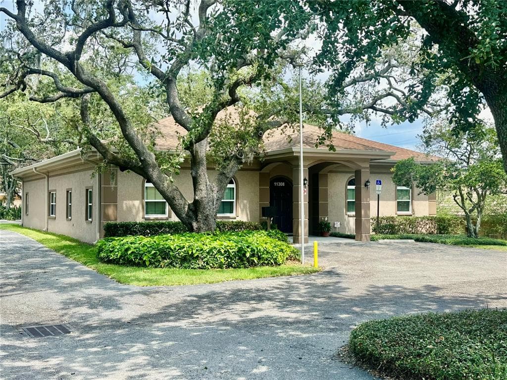 11308 N 53RD STREET TEMPLE TERRACE, FL 33617
