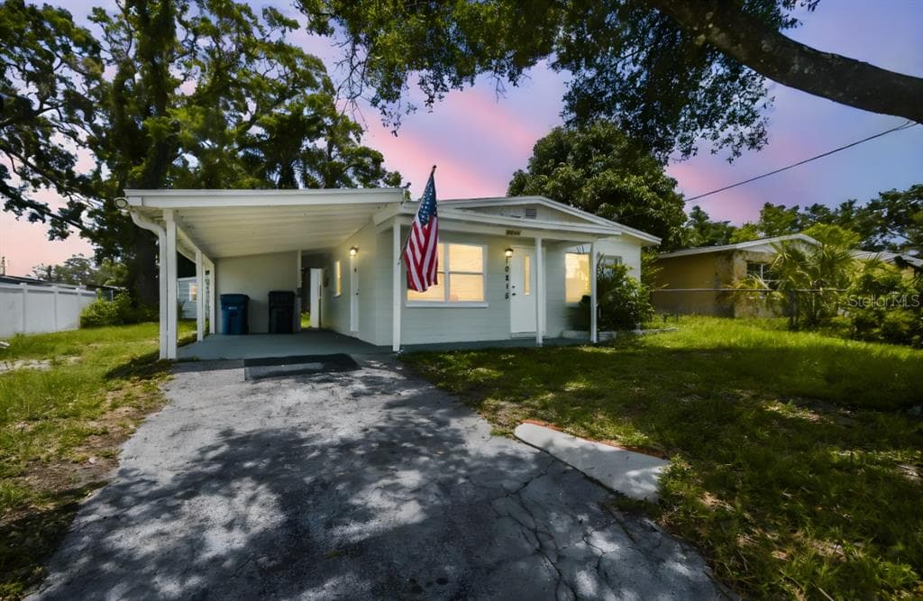 10215 N 23RD STREET TAMPA, FL 33612