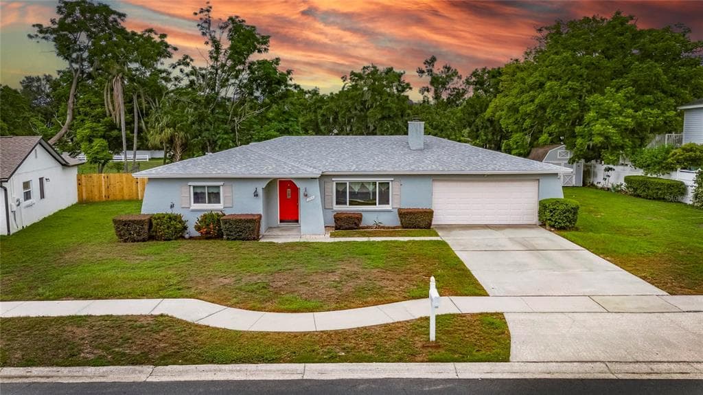 2914 FOREST CIRCLE SEFFNER, FL 33584