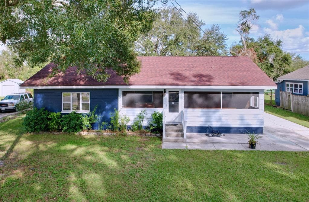 1938 E FERN ROAD LAKELAND, FL 33801