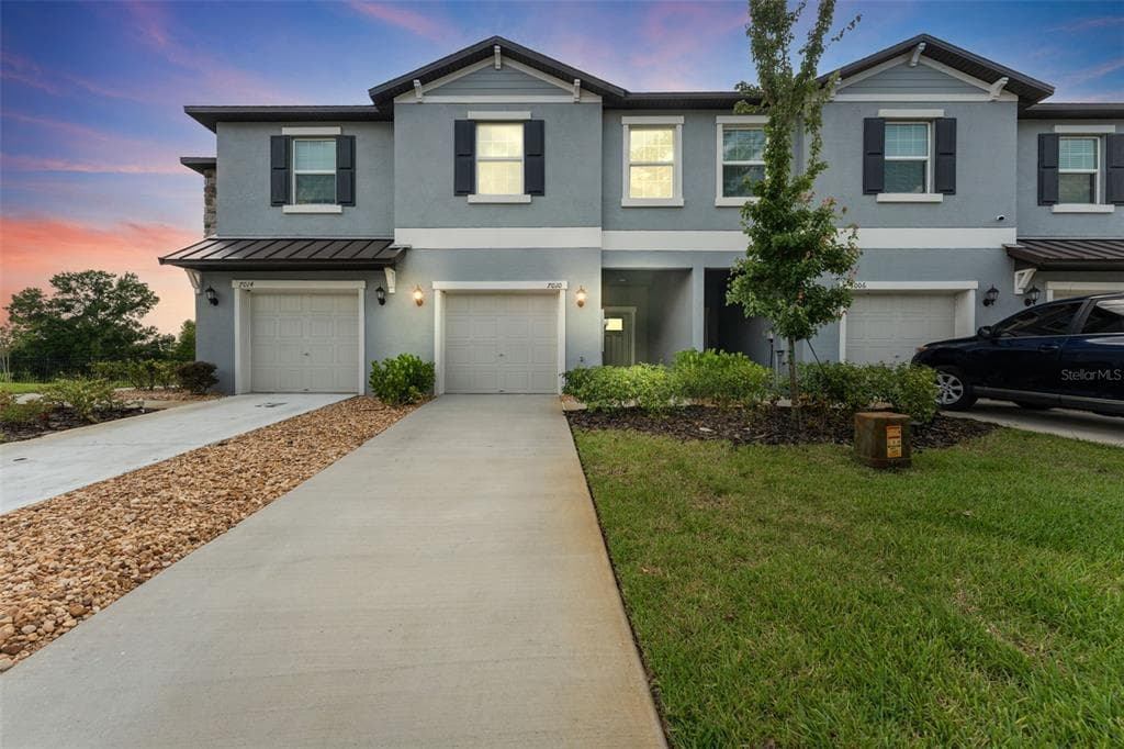7010 RIPPLE POND LOOP ZEPHYRHILLS, FL 33541