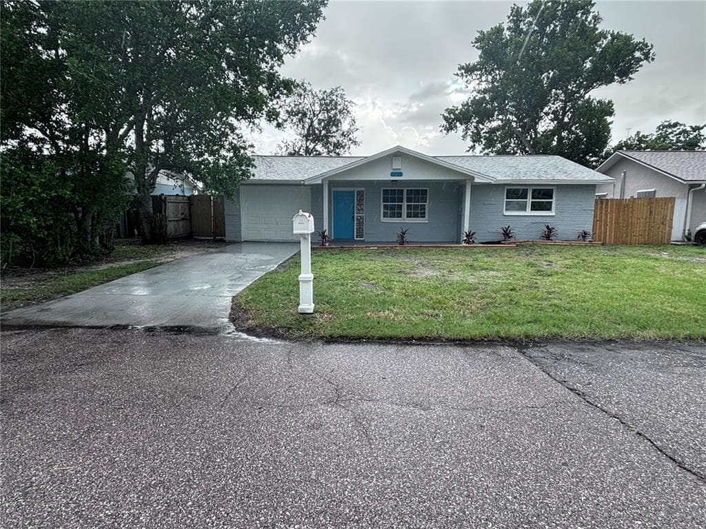 11025 HARDING DRIVE PORT RICHEY, FL 34668
