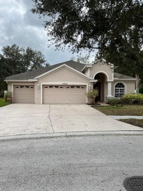 10623 PEARL BERRY LOOP LAND O LAKES, FL 34638