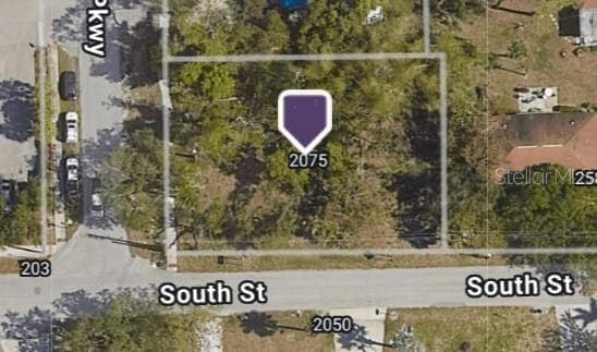 2075 SOUTH STREET FORT MYERS, FL 33901