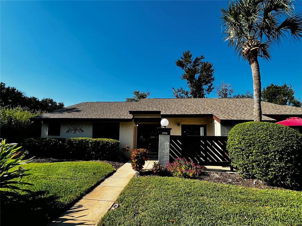 2906 SILVER BELL COURT PALM HARBOR, FL 34684