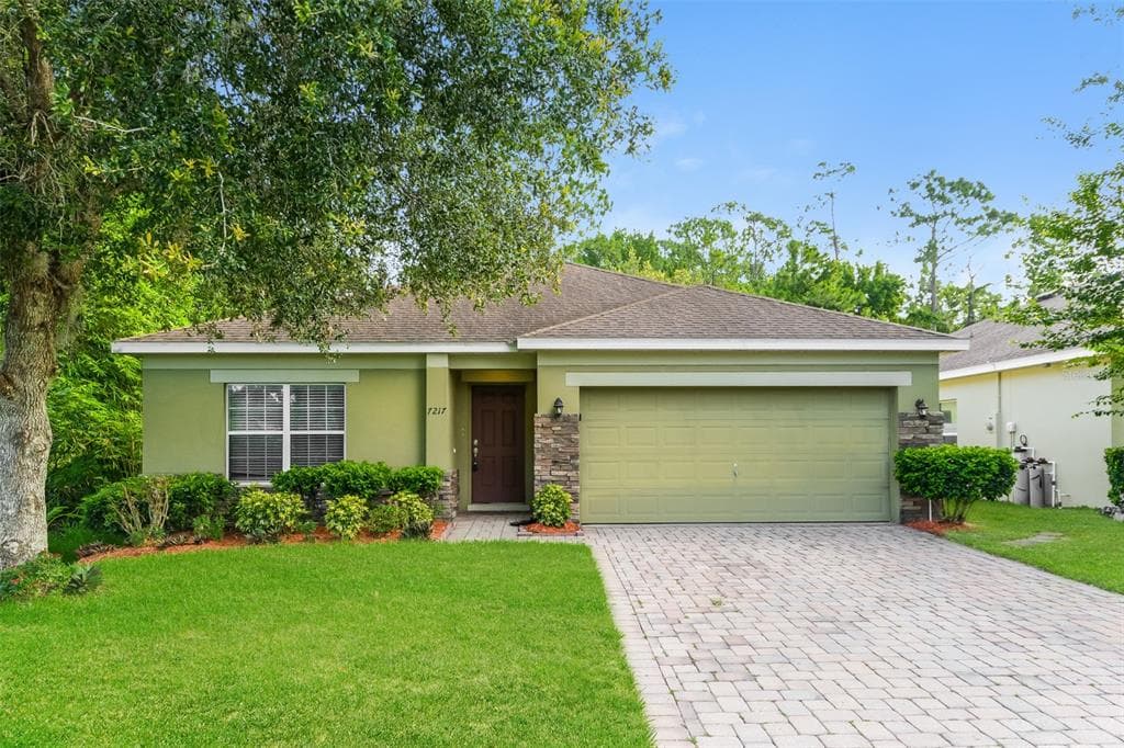 7217 WAKEVIEW DRIVE DAVENPORT, FL 33896