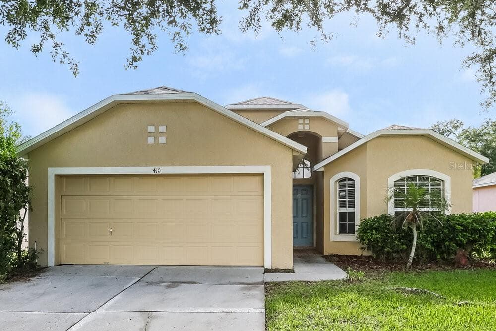 410 SACRAMENTO STREET VALRICO, FL 33594