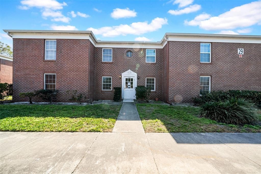 1142 84TH TERRACE N UNIT C ST PETERSBURG, FL 33702