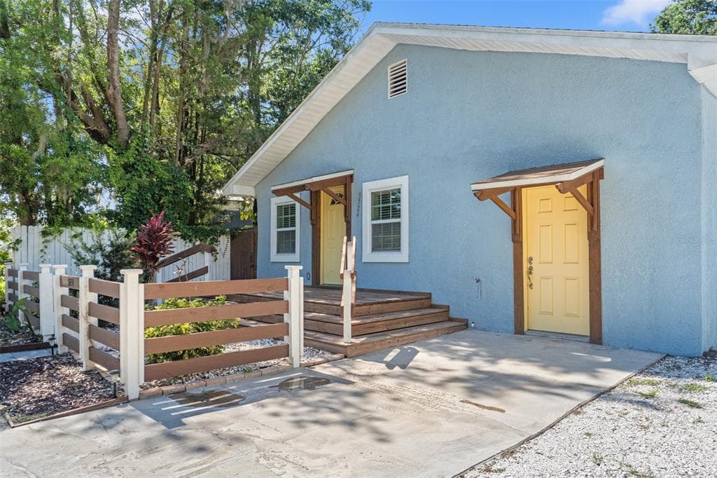 5724 CASSON AVENUE NEW PORT RICHEY, FL 34652
