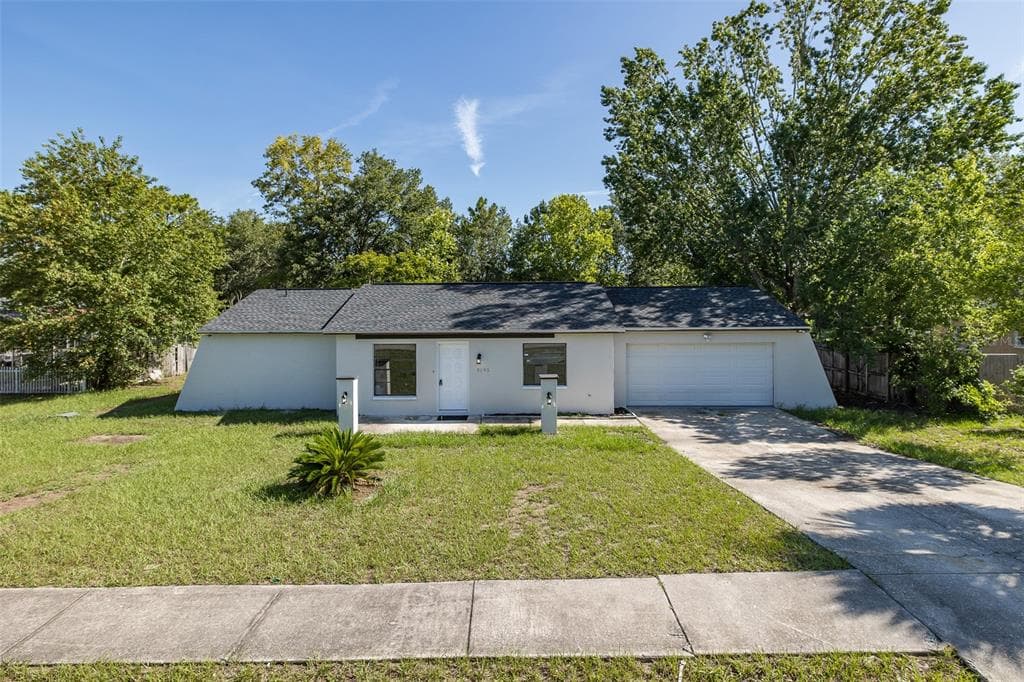 9195 BAY DRIVE SPRING HILL, FL 34608