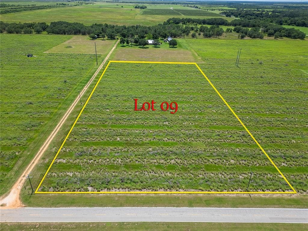 4046 OLD BOWLING GREEN RD FORT MEADE, FL 33841