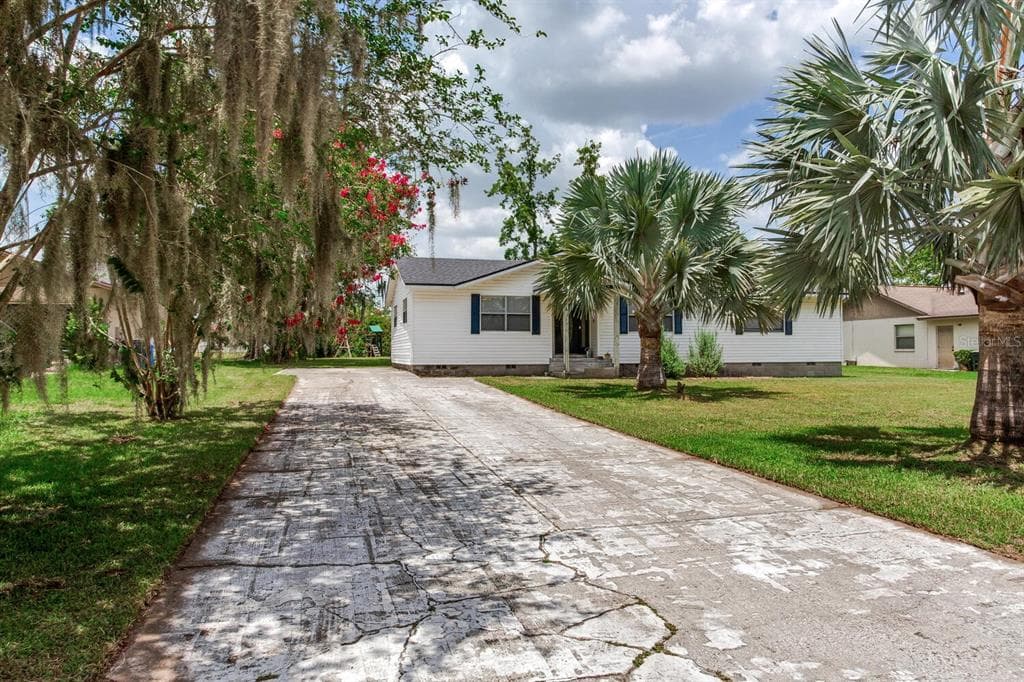 5206 CINDY KAY DRIVE PLANT CITY, FL 33566