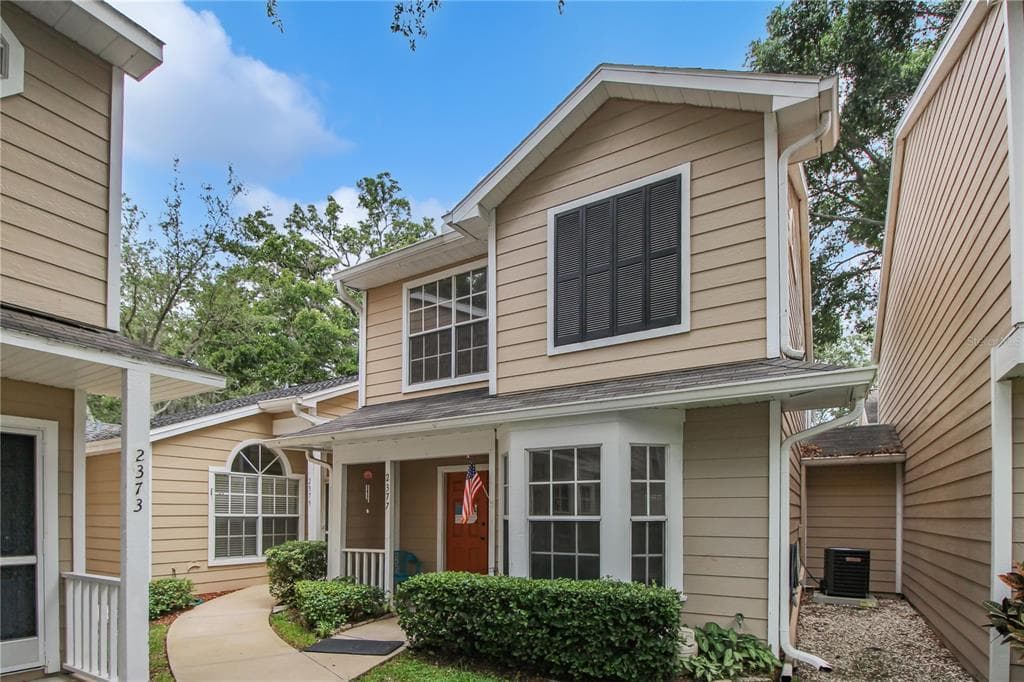 2377 HOUNDS TRAIL PALM HARBOR, FL 34683