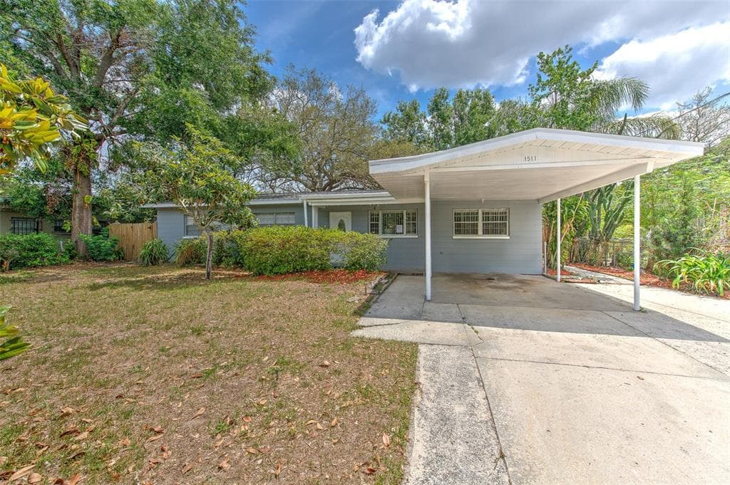 1511 MERIDEL AVENUE TAMPA, FL 33612