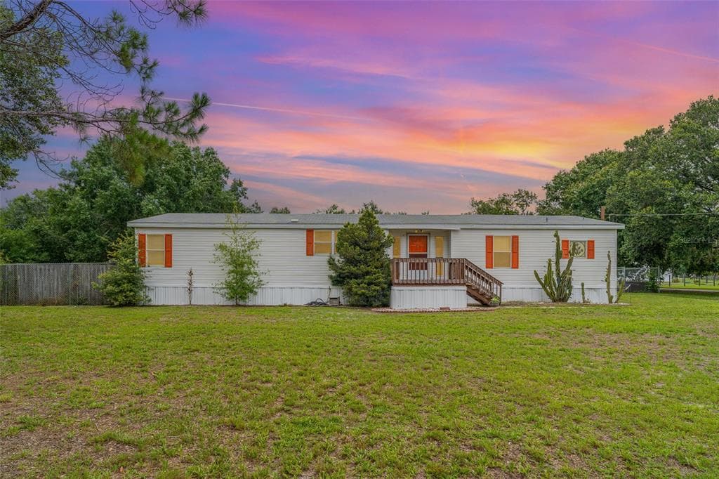 5613 FOREST CREEK ROAD LAKELAND, FL 33810