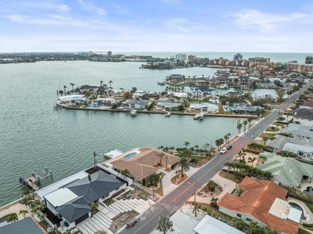 5407 PALI WAY ST PETE BEACH, FL 33706