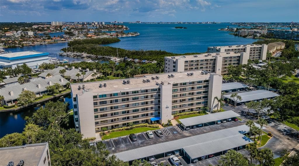 1324 PASADENA AVENUE S UNIT 501 SOUTH PASADENA, FL 33707
