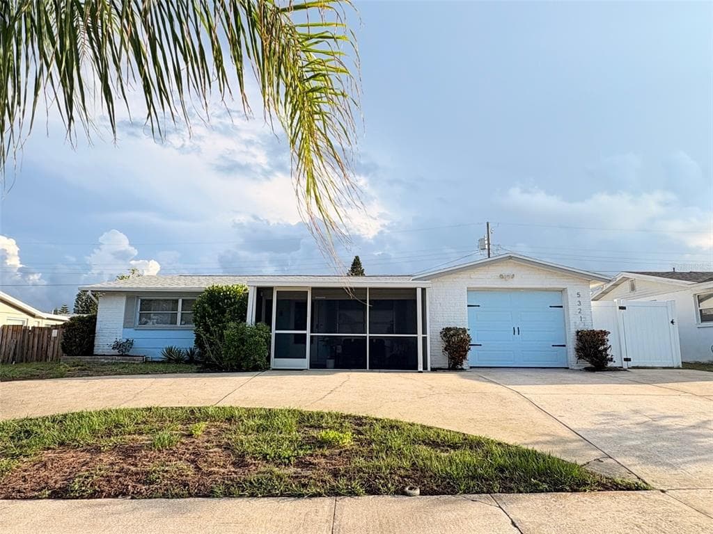5321 MOSAIC DRIVE HOLIDAY, FL 34690
