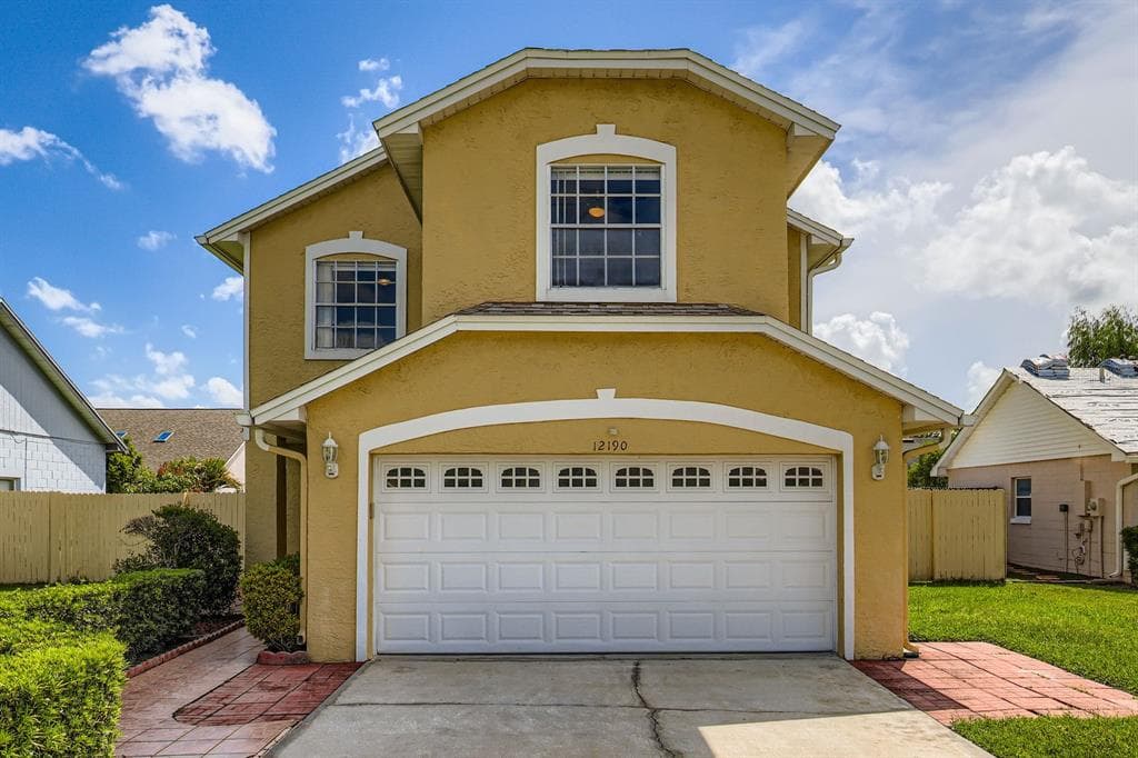 12190 BLACKHEATH CIRCLE ORLANDO, FL 32837