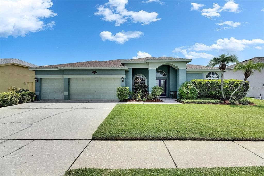 12904 PRESTWICK DRIVE RIVERVIEW, FL 33579