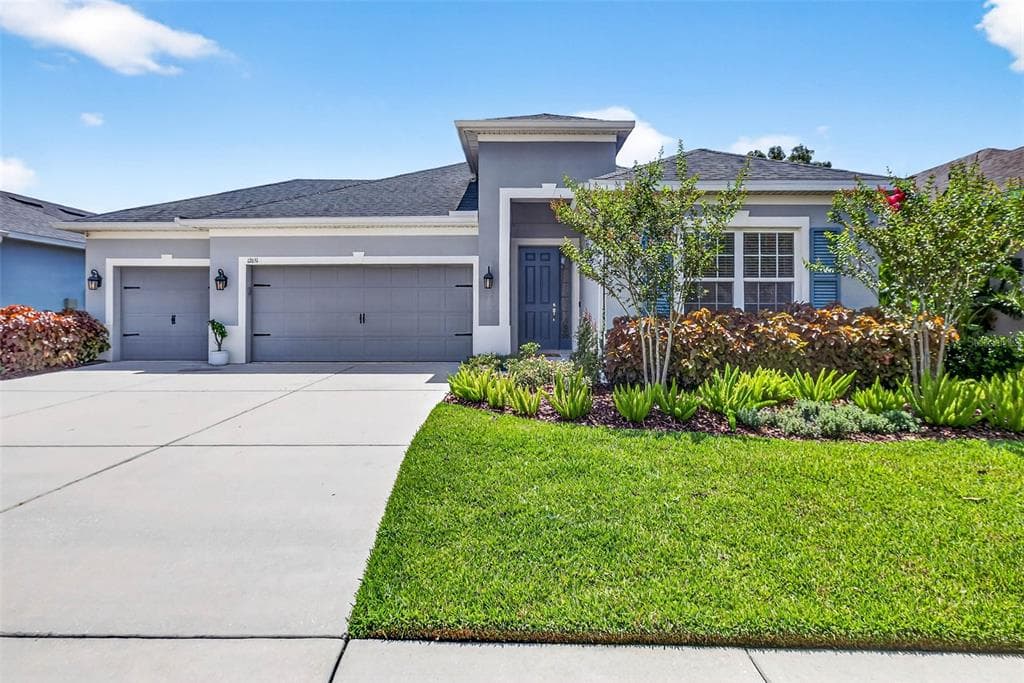 17651 BRIGHT WHEAT DRIVE LITHIA, FL 33547