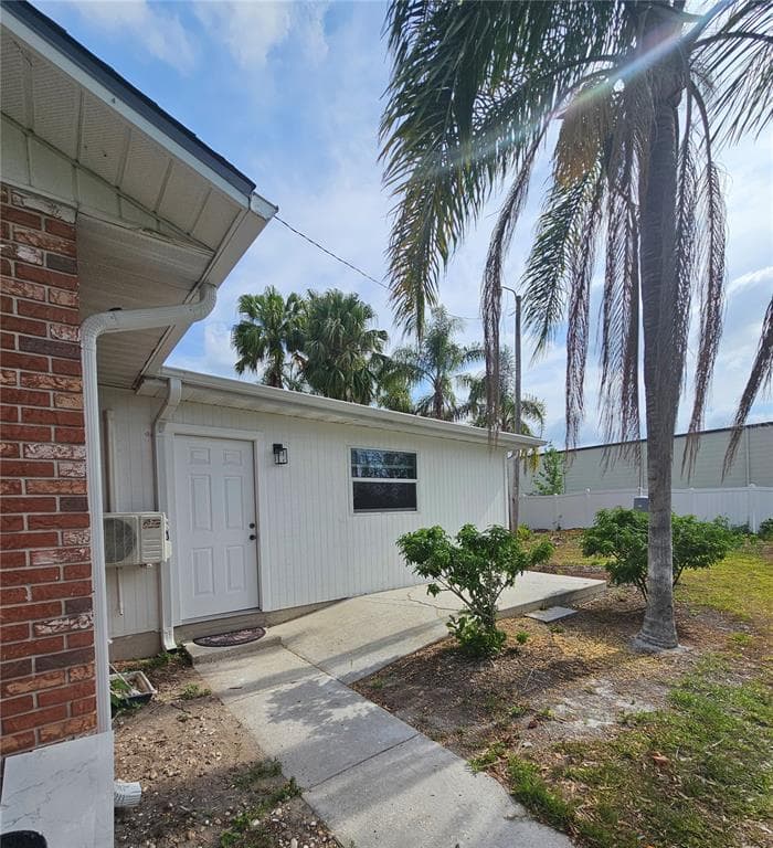 4415 GALLOWAY LANE LAKELAND, FL 33810