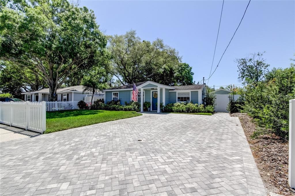 4410 W EUCLID AVENUE TAMPA, FL 33629
