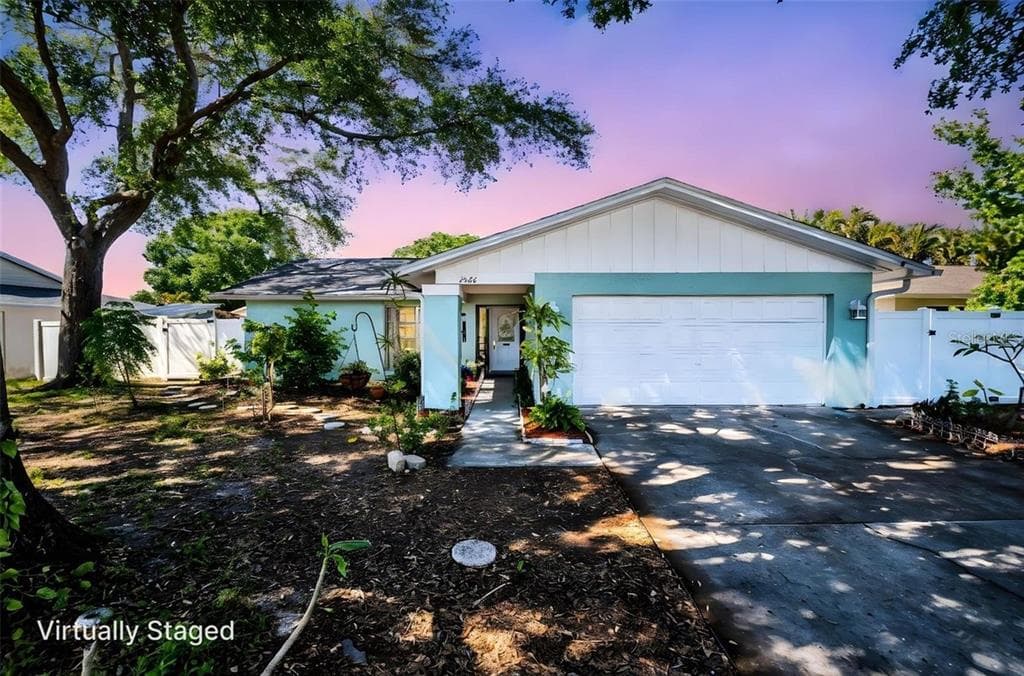 2366 CONVINGTON DRIVE