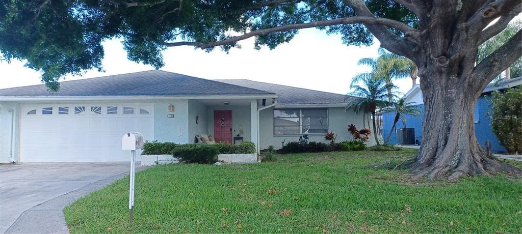 4113 STAR ISLAND DRIVE HOLIDAY, FL 34691