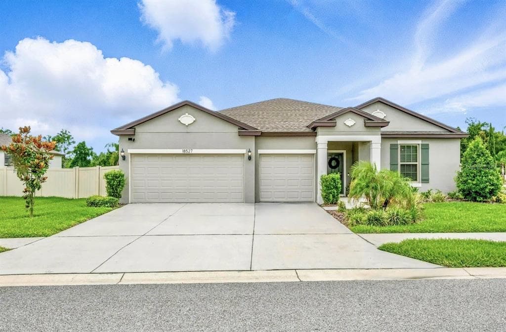 18527 CORTES CREEK BOULEVARD SPRING HILL, FL 34610