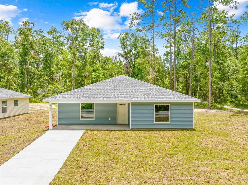 19275 WILDWOOD DRIVE BROOKSVILLE, FL 34601