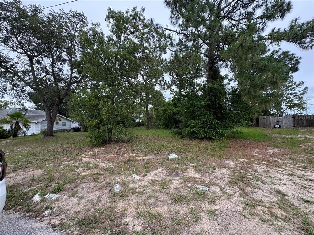 MAVIS ROAD WEEKI WACHEE, FL 34613