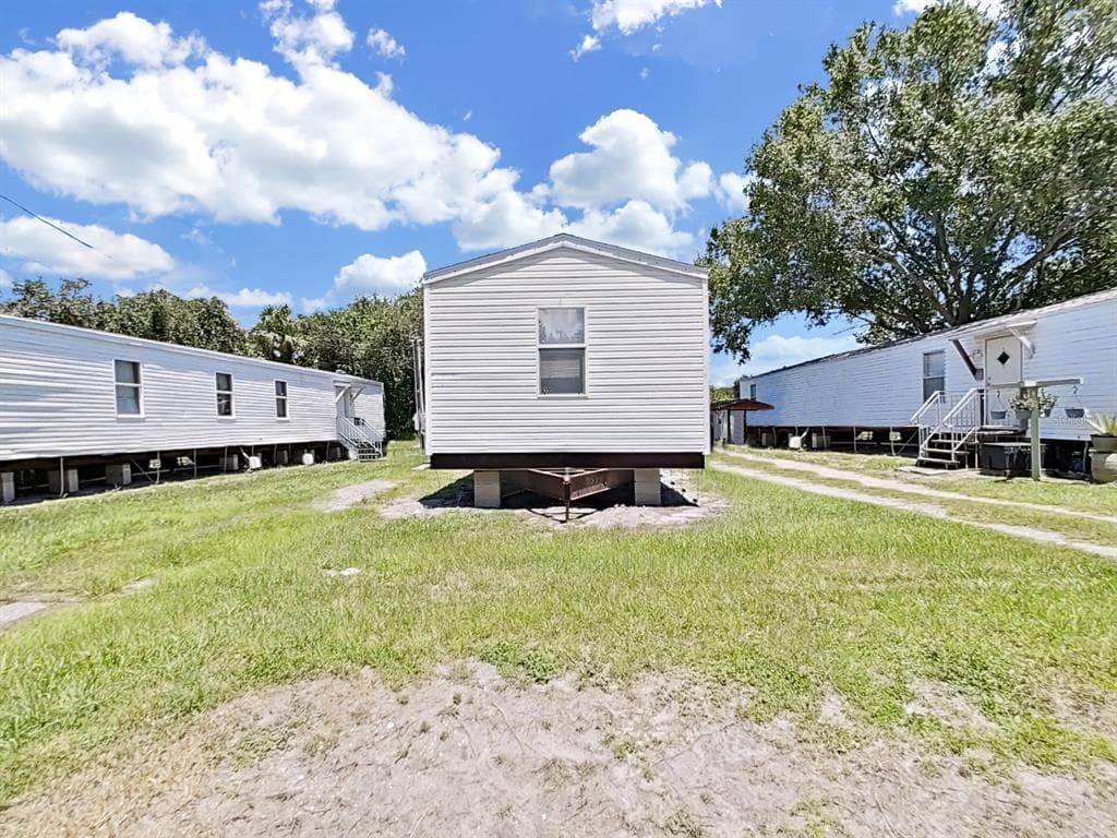 6328 EUGENE ACRES LANE GIBSONTON, FL 33534