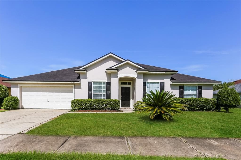 10084 GARDEN LAKE COURT JACKSONVILLE, FL 32219
