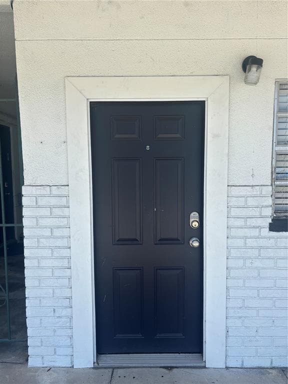 707 ROSERY ROAD NW UNIT 8 LARGO, FL 33770