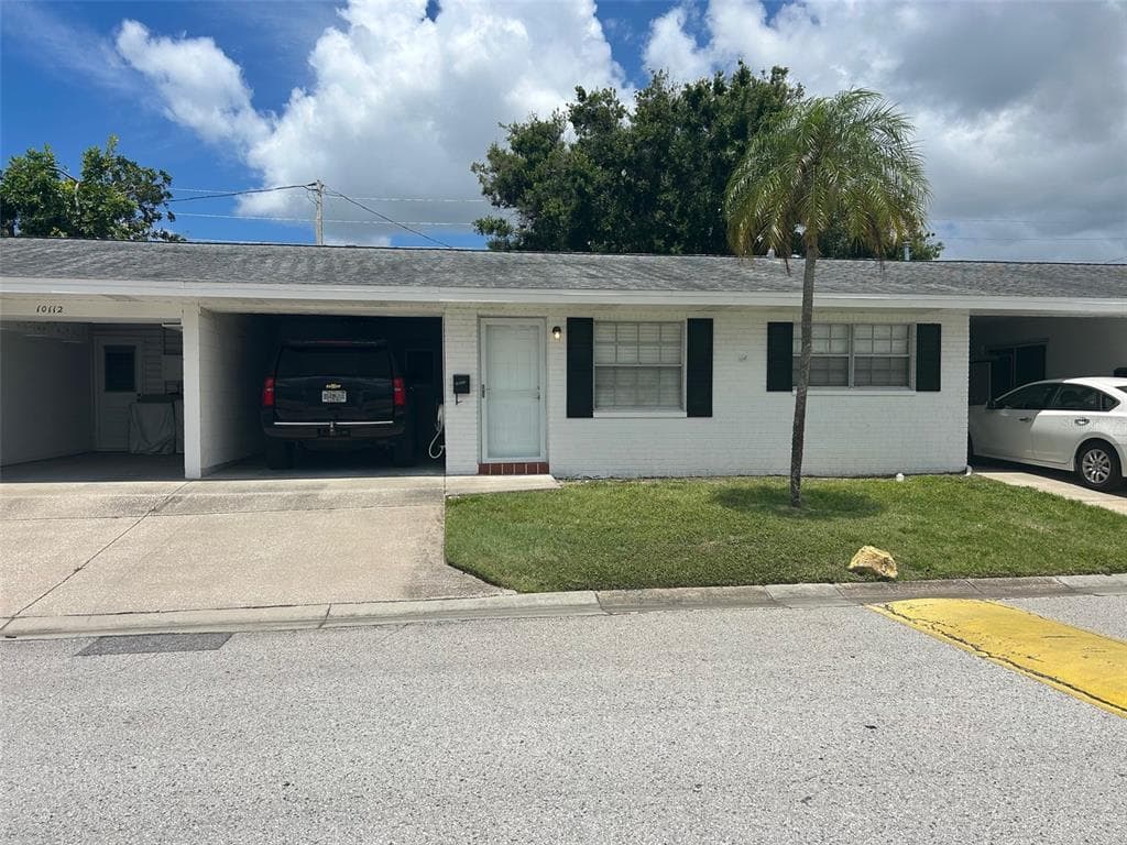 10116 TULIP STREET N UNIT 10116 PINELLAS PARK, FL 33782