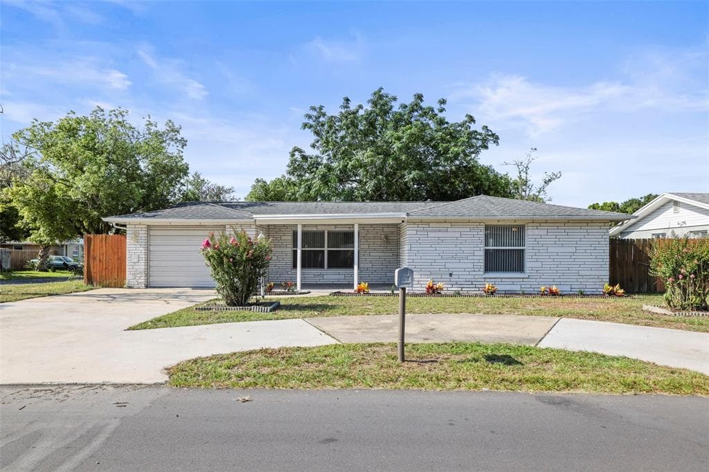 7814 JUDITH CRESCENT PORT RICHEY, FL 34668