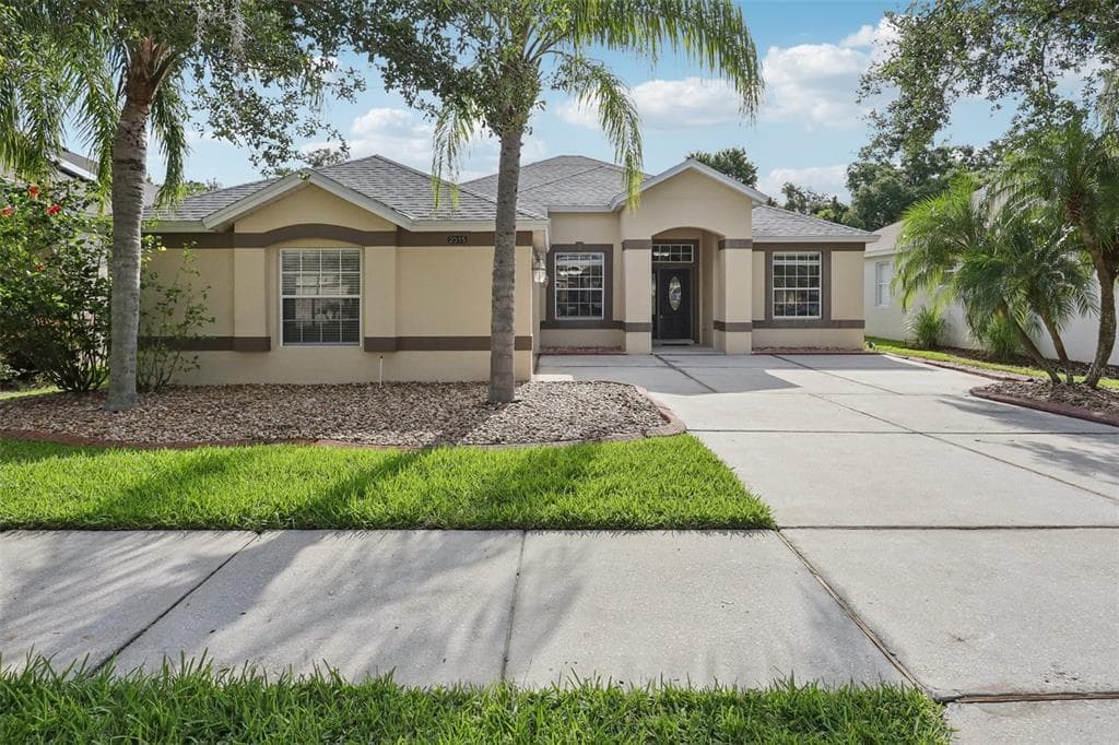 2315 BLACK LAKE BOULEVARD WINTER GARDEN, FL 34787