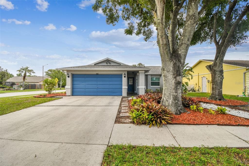 4108 WOODTRAIL BOULEVARD NEW PORT RICHEY, FL 34653