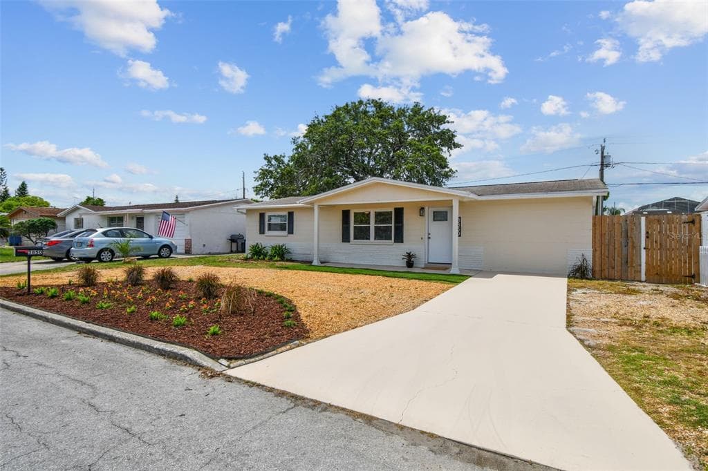 3850 CARIOCA RD HOLIDAY, FL 34691