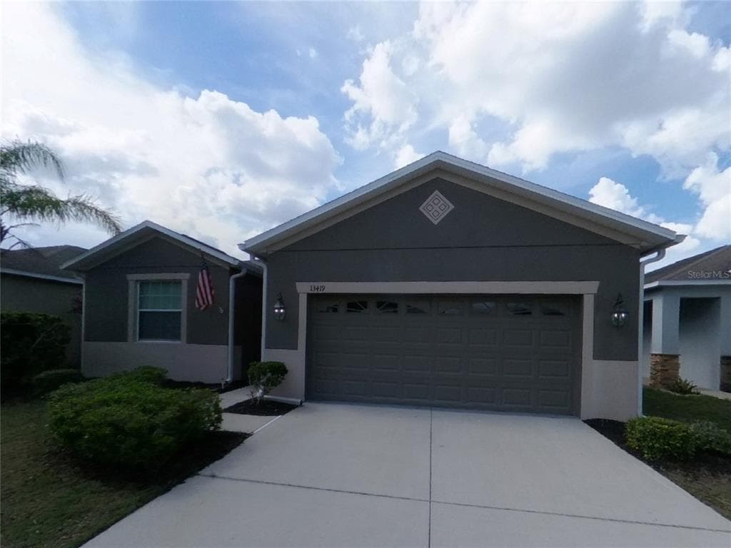 13419 GRAHAM YARDEN DRIVE RIVERVIEW, FL 33579