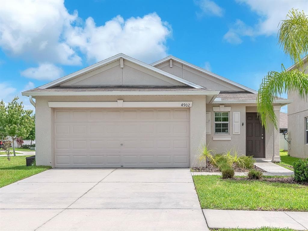 4902 GRIST MILL COURT WIMAUMA, FL 33598